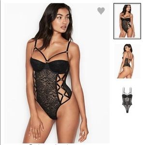 BRAND NEW Victoria’s Secret Teddy